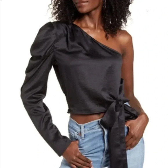 Leith Black One shoulder Satin Top - Picture 1 of 7